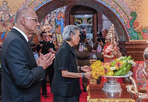 தாய்லாந்து இளவரசி ஸ்ரீமகா மாரியம்மன் கோவிலுக்கு வருகை