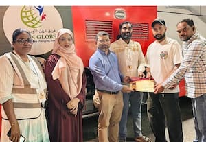  துபாய் கிரீன் குளோப் சார்பில் சாதனை படைத்த ரத்ததான முகாம்