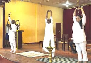 யாழ்ப்பாணத்தில் யோகா பயிற்சி