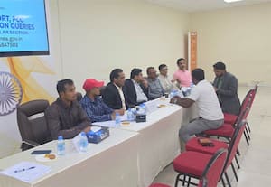கத்தார் இந்திய தூதரகத்தில் தொழிலாளர்களுக்கான குறை தீர்க்கும் முகாம்