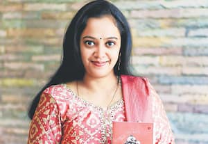 பட்டாசு நகரில் இருந்து ஒரு பான் இந்தியா எழுத்தாளர் - பர பர ஆங்கில  நாவல்களுக்கு அனுஜா