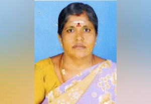 வீ டூ லவ் சிறுவர்மலர்!