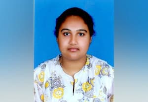 சுட்டீஸின் முத்து  கையெழுத்து!
