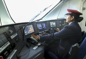 ரயில்வேயில் 11,127 காலியிடங்கள்