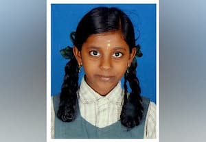 சுட்டீஸின் முத்து கையெழுத்து!