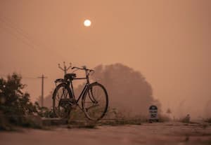 பேரொளியின் கனல் மொழி