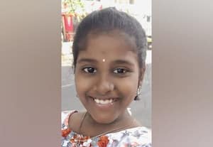 சுட்டீஸின் முத்து கையெழுத்து!