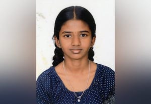  சுட்டீஸின் முத்து கையெழுத்து!